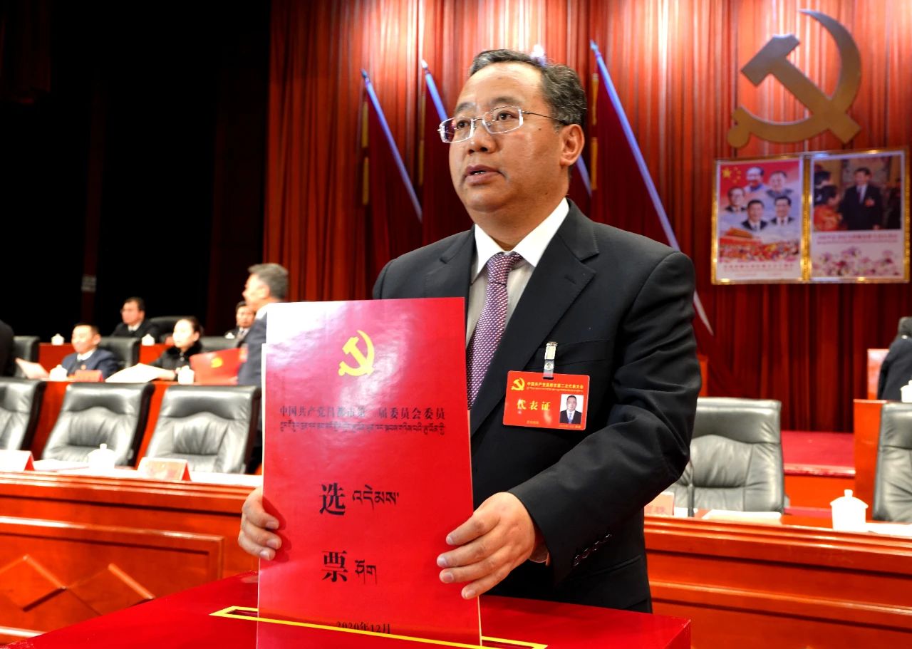 区党委关心重视下,在自治区纪委,区党委组织部现场督导组的具体指导下
