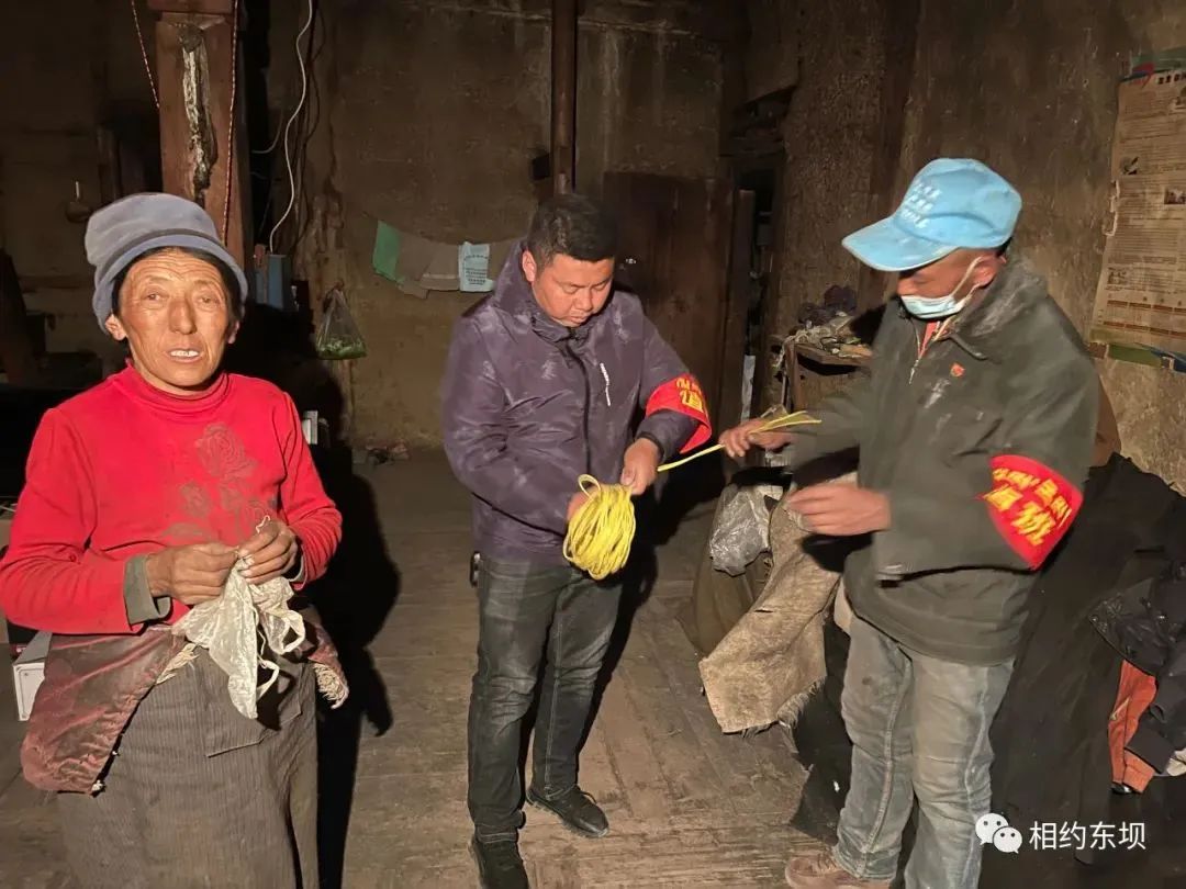 我为群众办实事东坝乡沙益村驻村工作队立足群众需求实际办实事